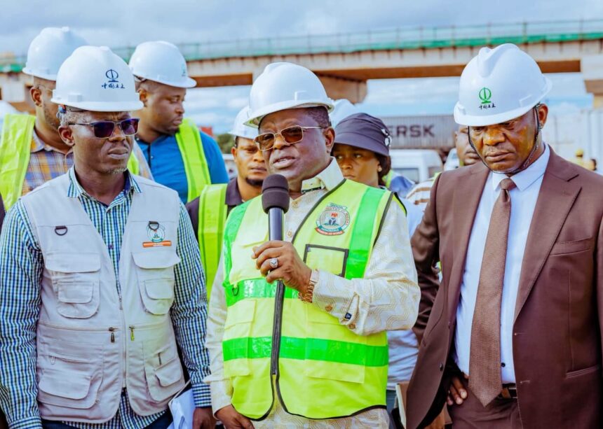 Umahi Orders Arrest of Hartland MD Over N14bn Asaba-Onitsha Road Abandonment